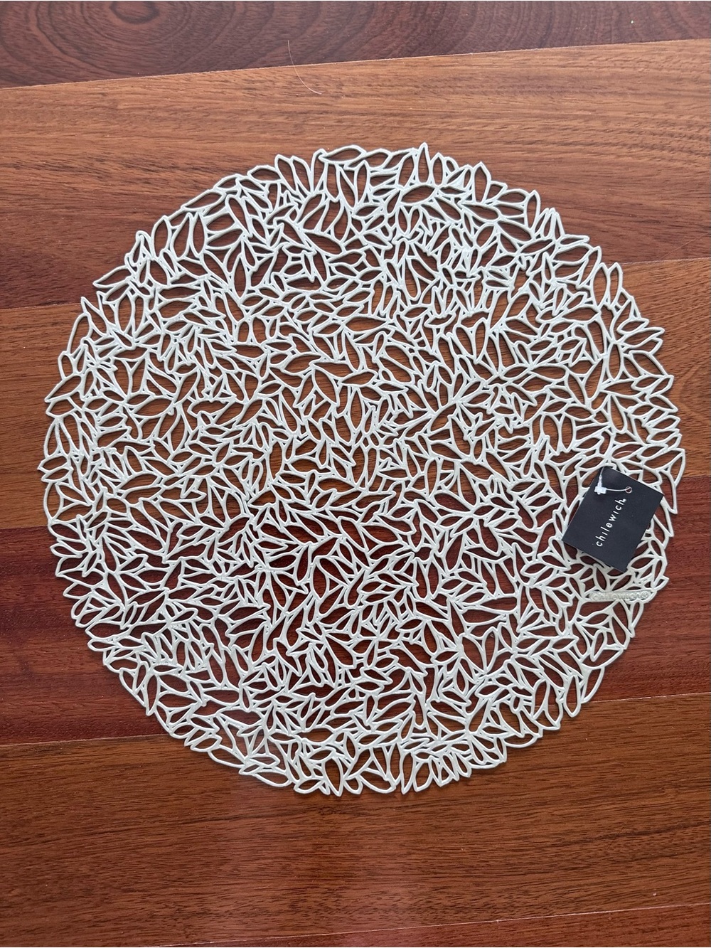 Chilewich Petal Glacier Placemats Set of 8 Silver Woven Metallic